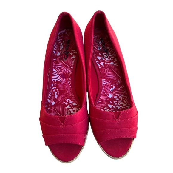 Coach Red Wedge Shoes - Picture 2 of 7